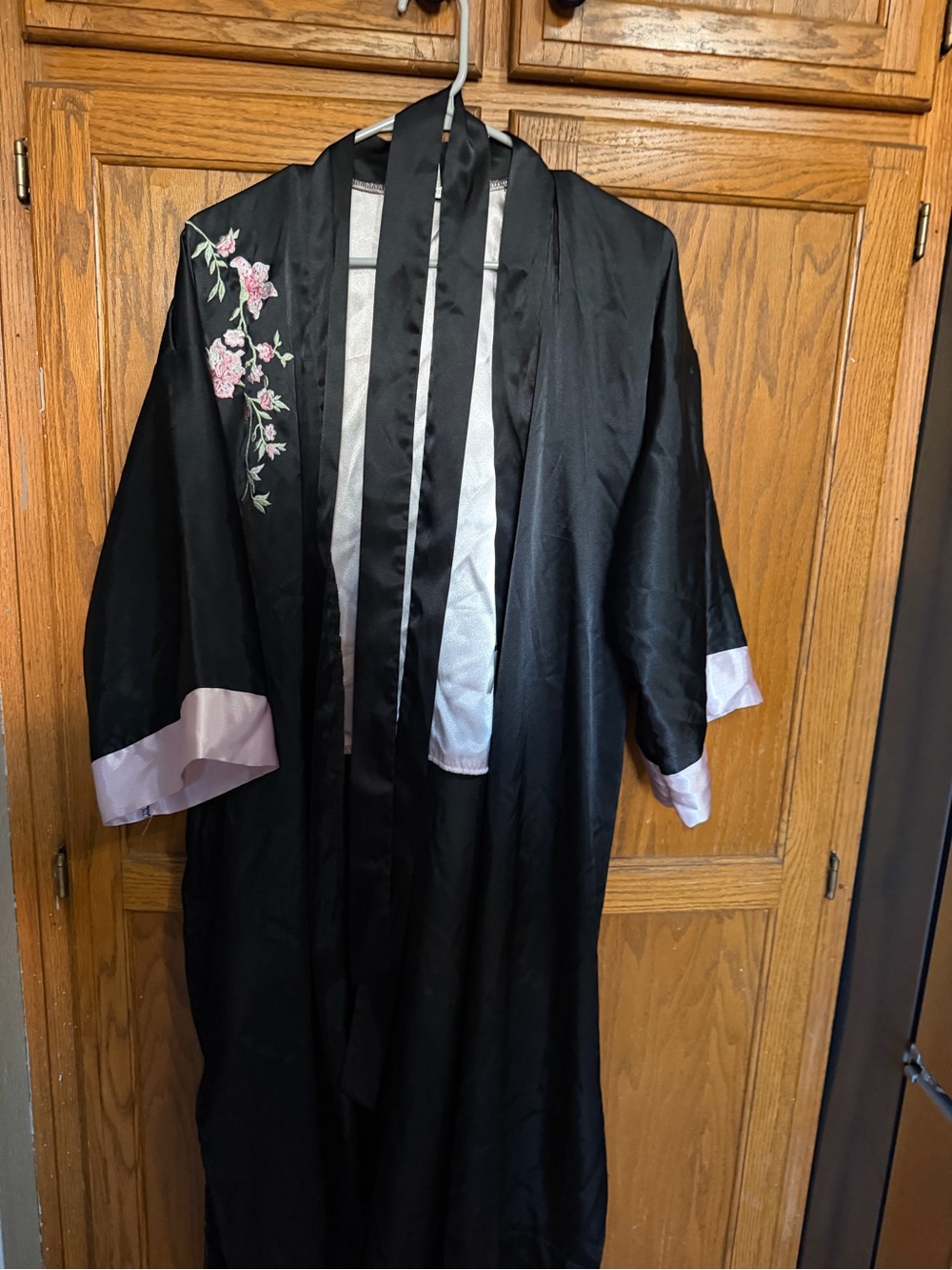 Chico's Black and Light Pink Satin Robe with Embroidered Detail